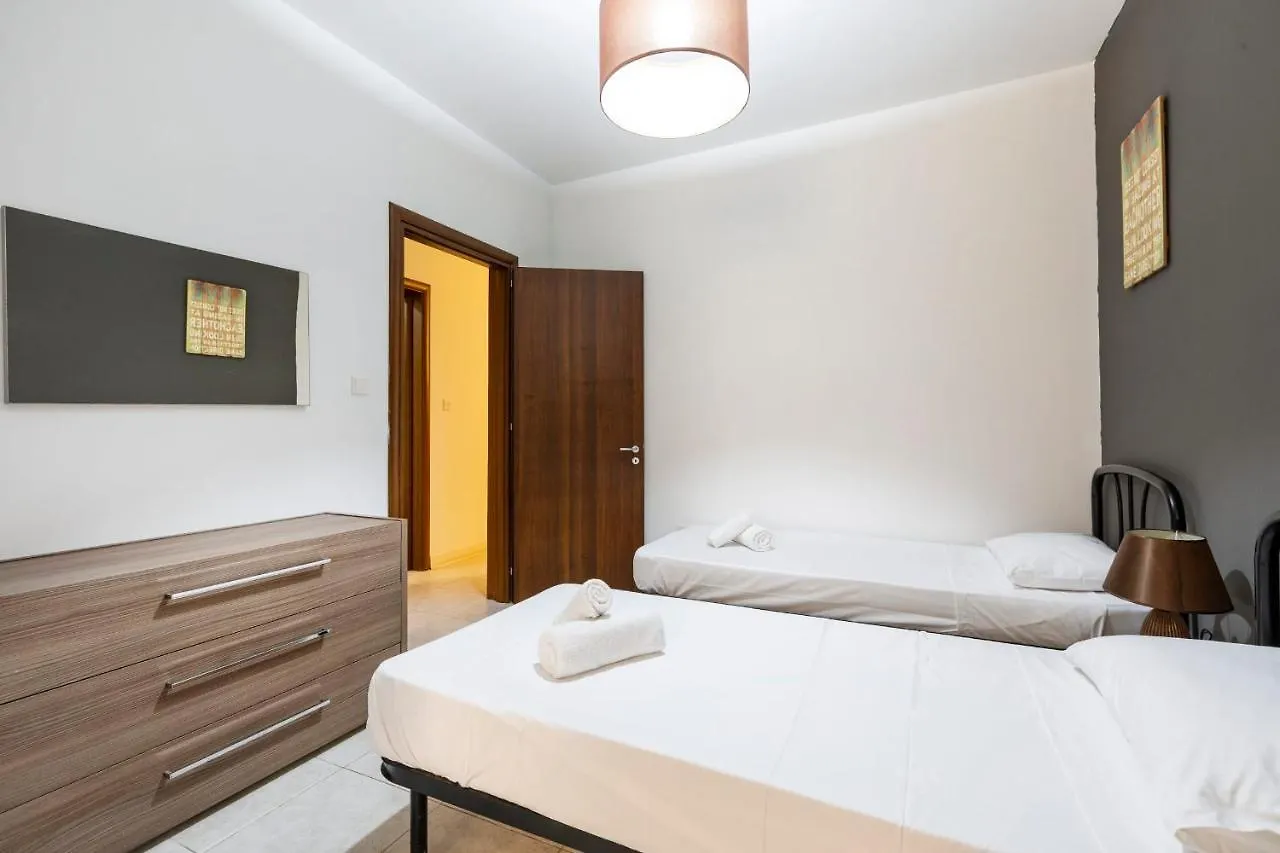 Apartment Sliema Love-Hosted By Sweetstay