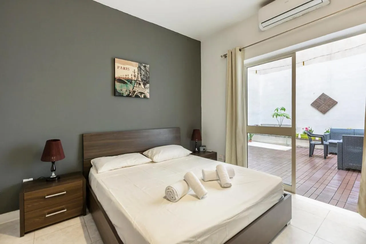 Sliema Love-Hosted By Sweetstay