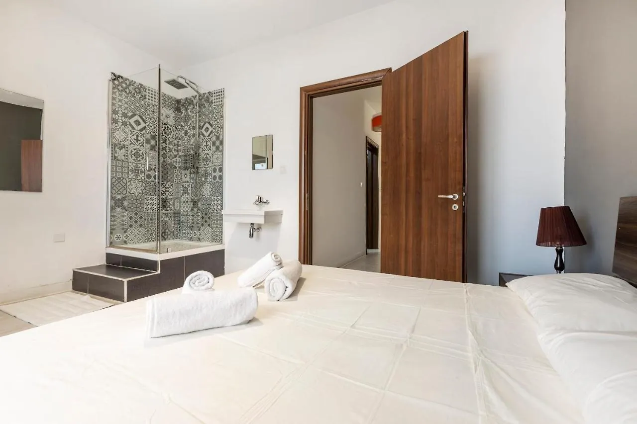Sliema Love-Hosted By Sweetstay Apartment